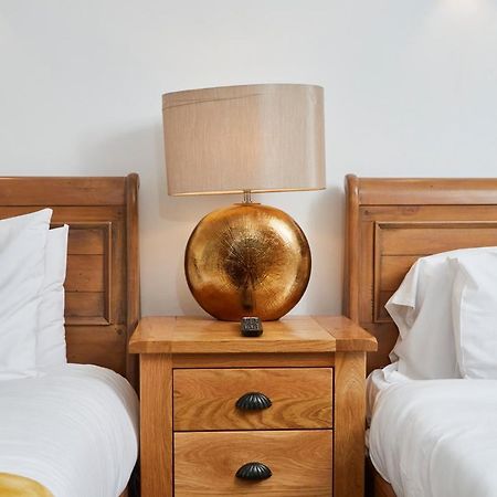 The Nutcracker Suite - Self Check-In, Self-Catering Apartment For East Midlands Airport Kegworth Exterior foto
