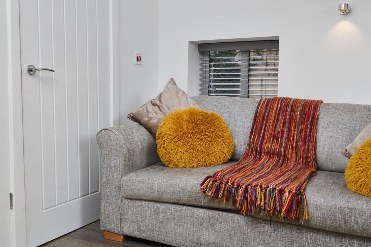 The Nutcracker Suite - Self Check-In, Self-Catering Apartment For East Midlands Airport Kegworth Exterior foto
