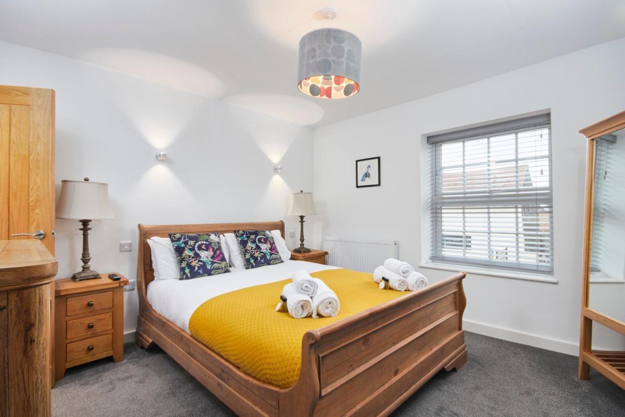 The Nutcracker Suite - Self Check-In, Self-Catering Apartment For East Midlands Airport Kegworth Exterior foto